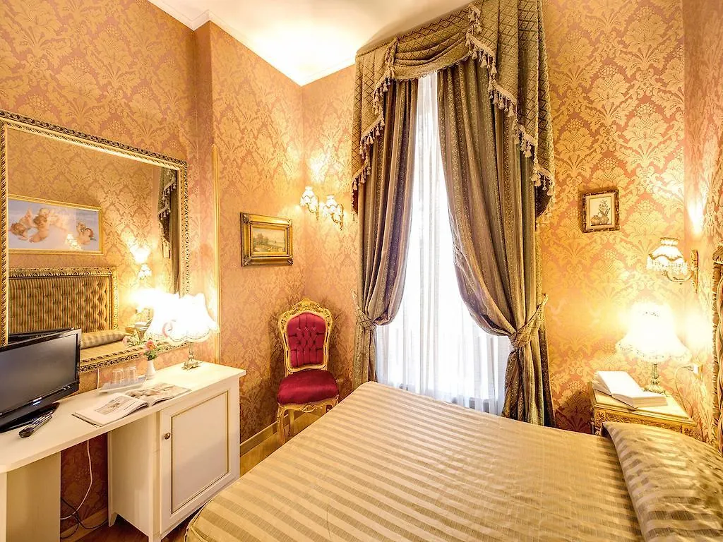 Dcboutiquehotel Róma 3*,